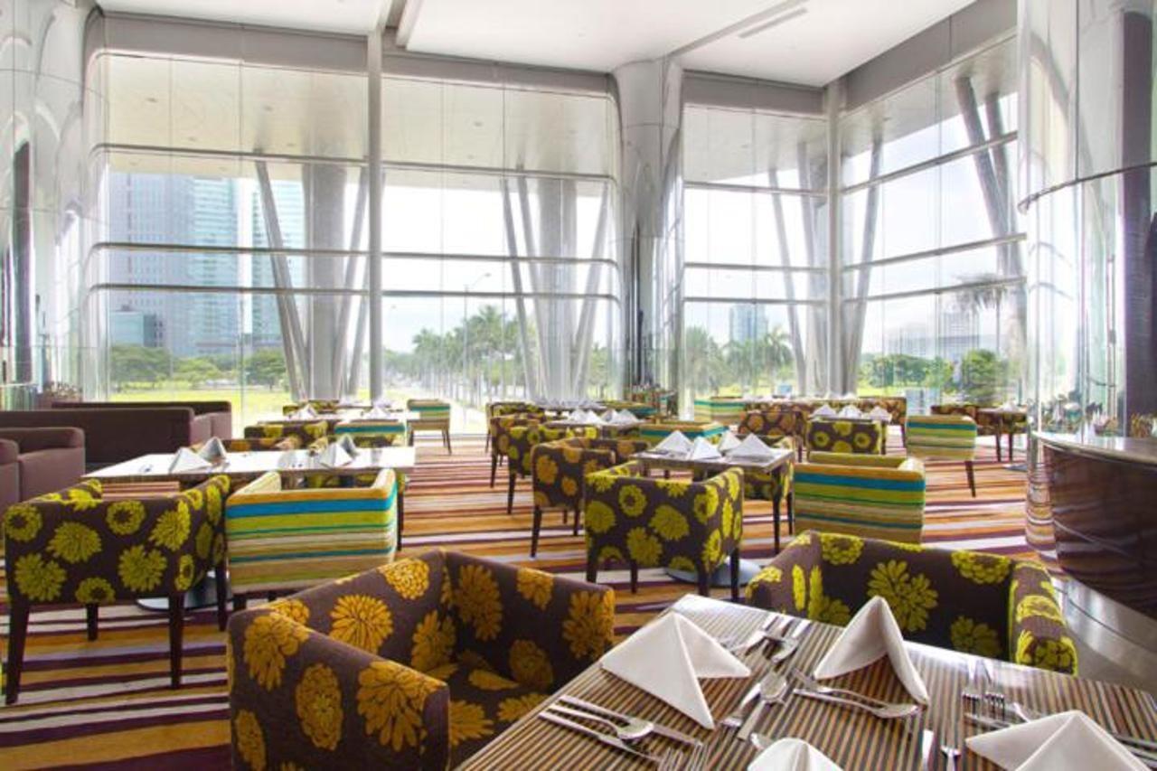 מונטינלופה Acacia Hotel Manila מראה חיצוני תמונה