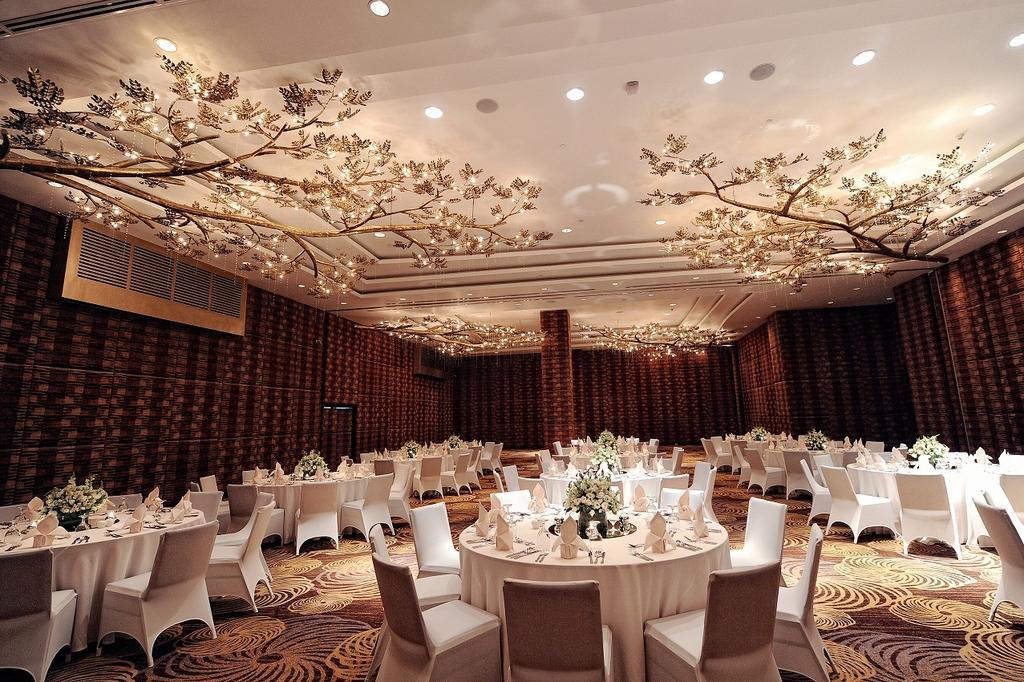 מונטינלופה Acacia Hotel Manila מראה חיצוני תמונה